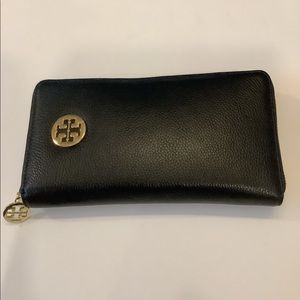 Tory Burch Large Leather Wallet